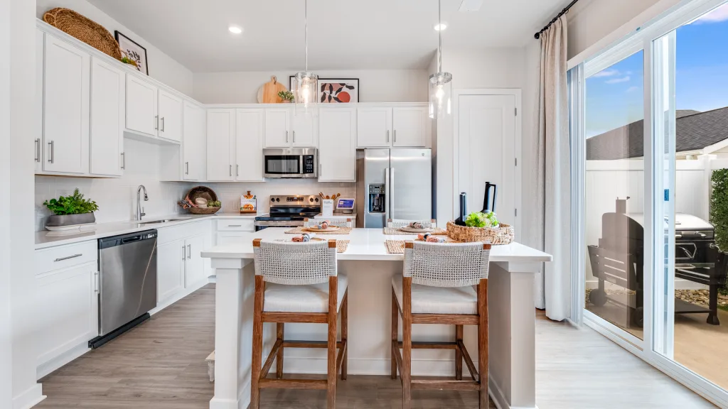 Yardly Elevate 2 Bed 2 Bath Apartment with Backyard- Kitchen with Pantry New pet-friendly apartment homes for rent with private fenced backyards in Arizona, Texas, Florida, and North Carolina with pool, pickleball, dog park, gym, clubhouse and gated community. *No breed or weight restrictions. Yardly