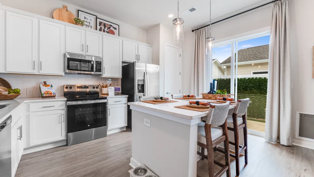 Yardly Elevate 2 Bed 2 Bath Apartment with Backyard- Kitchen with Pantry New pet-friendly apartment homes for rent with private fenced backyards in Arizona, Texas, Florida, and North Carolina with pool, pickleball, dog park, gym, clubhouse and gated community. *No breed or weight restrictions. Yardly